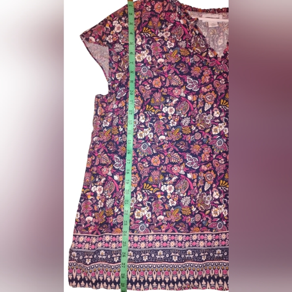 2X Liz Claiborne Pinkish Burgundy Floral Split-Neck Tunic - Picture 3 of 6